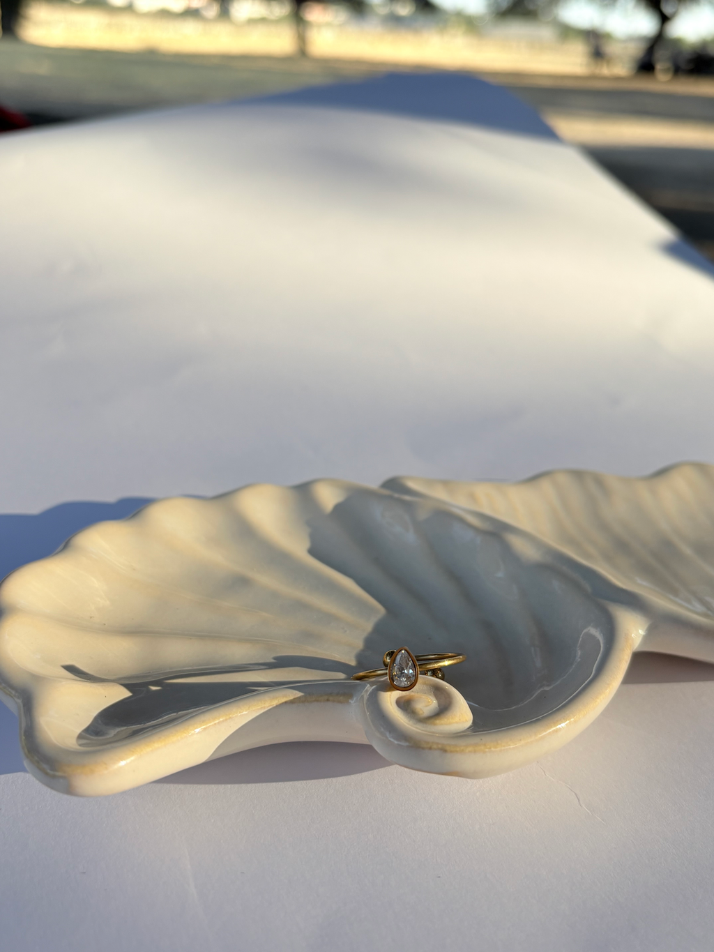 Anillo Itziar – Moon Glow Concept