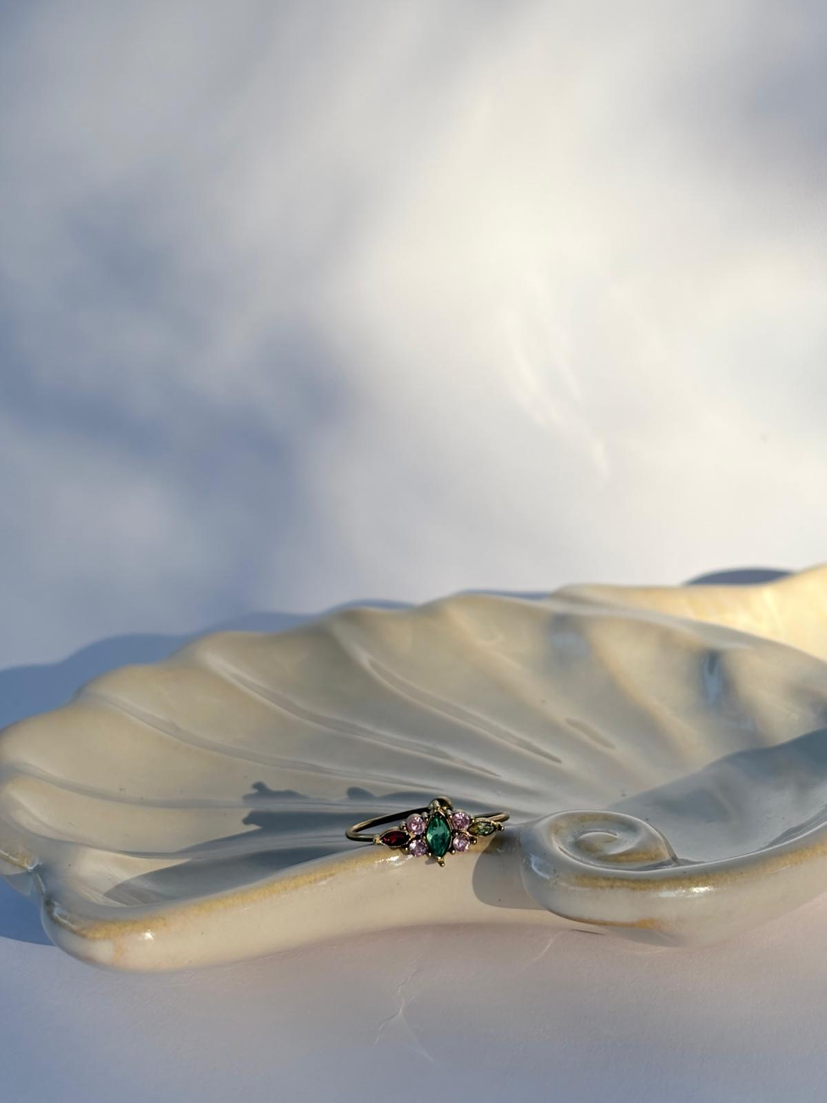Anillo Lucy – Moon Glow Concept